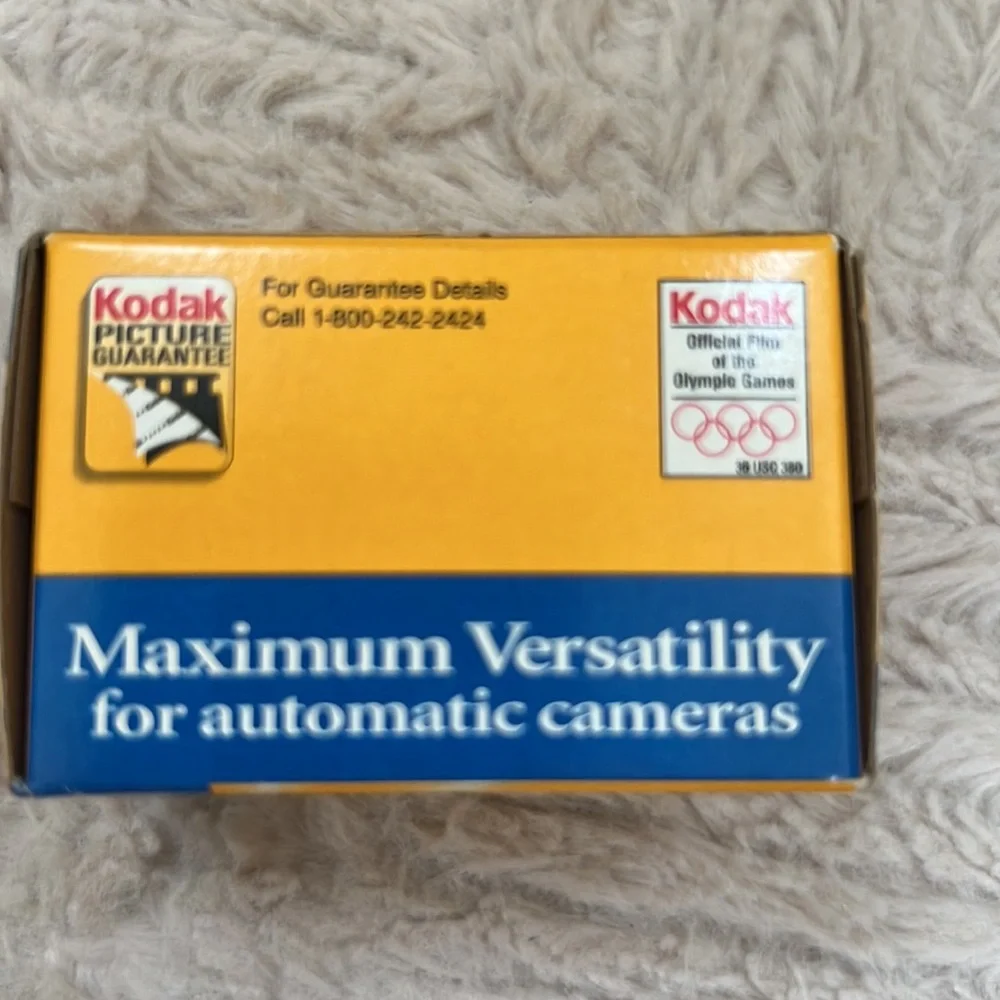 Kodak Gold Max 400 12 exp. film - new in box, vintage expired